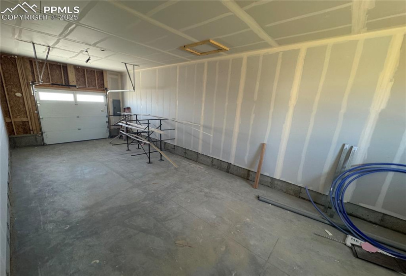 8148 Manor House Way, Colorado Springs, Colorado 80908, 3 Bedrooms Bedrooms, ,3 BathroomsBathrooms,Residential,For Sale,Manor House,4622715